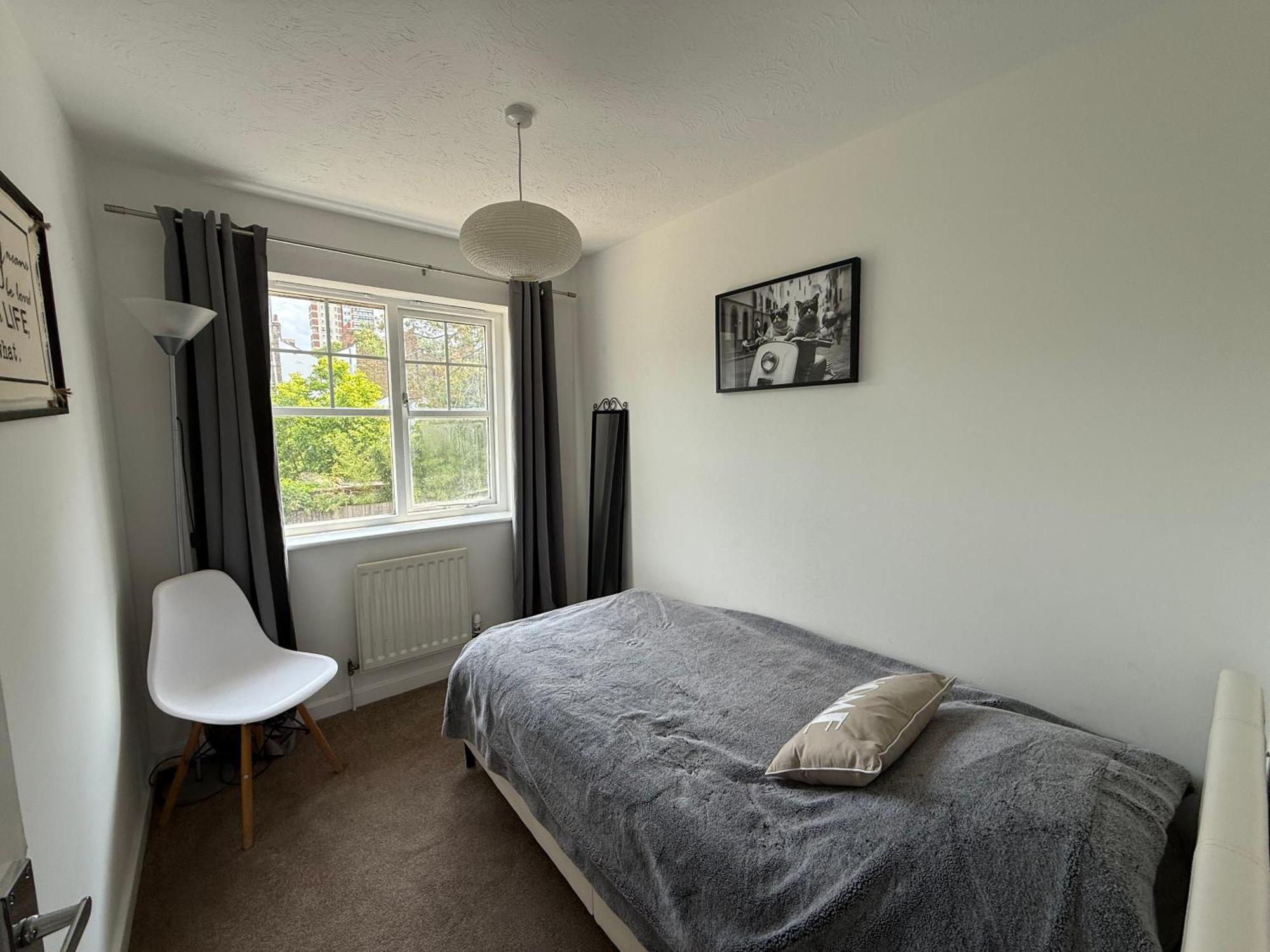 3 Bed House With Parking And Garden Near Tower Bridge Londen
